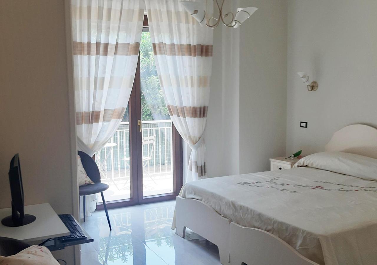 Domus In Fonte Bed & Breakfast Scafati Exterior foto